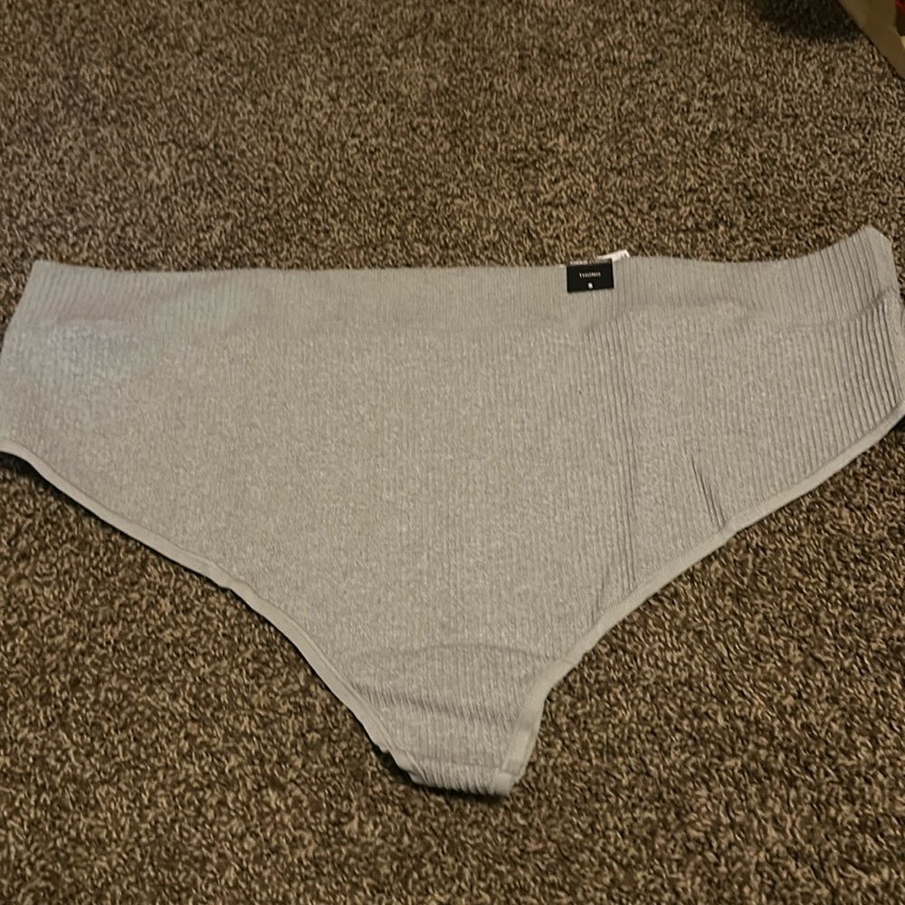 TORRID CURVE SEAMLESS THONG: GRAY: NEW WITH TAGS: SIZE 5